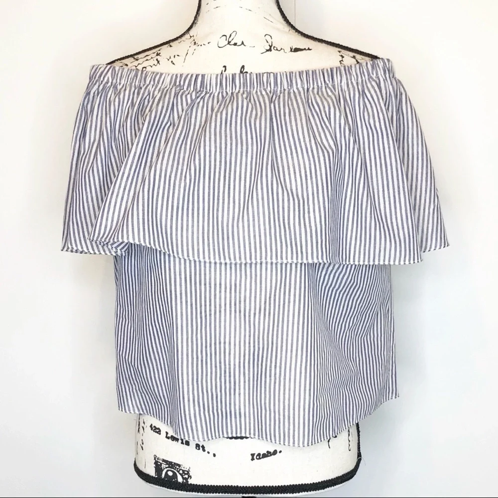 Waverly Grey Off‎ Shoulder Top
